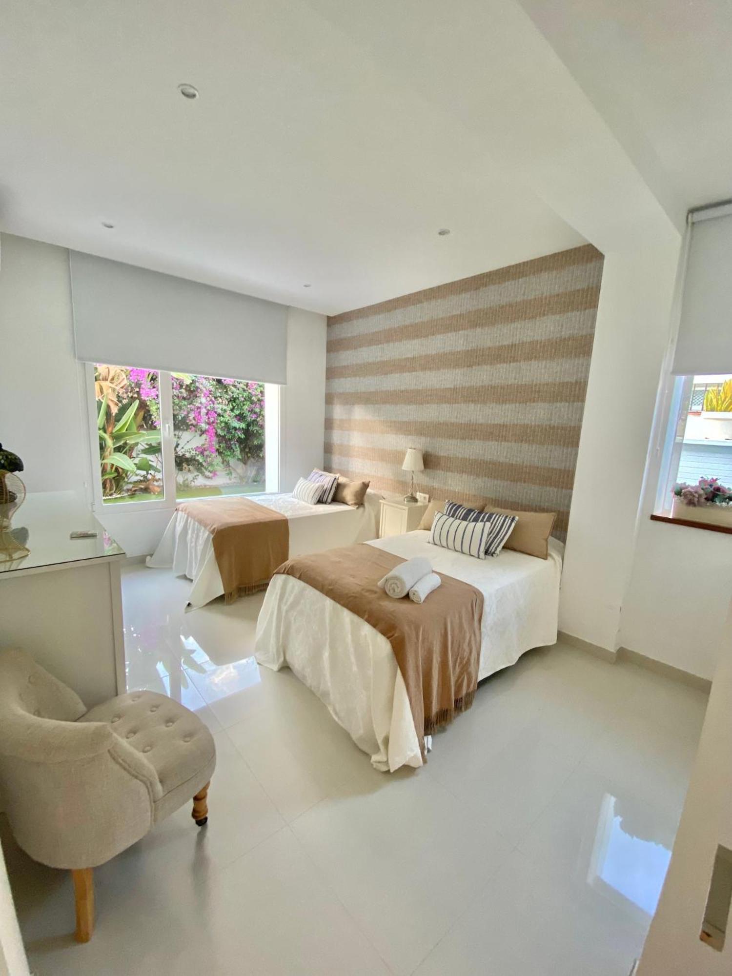 Holiday home Beachfront House Marbella