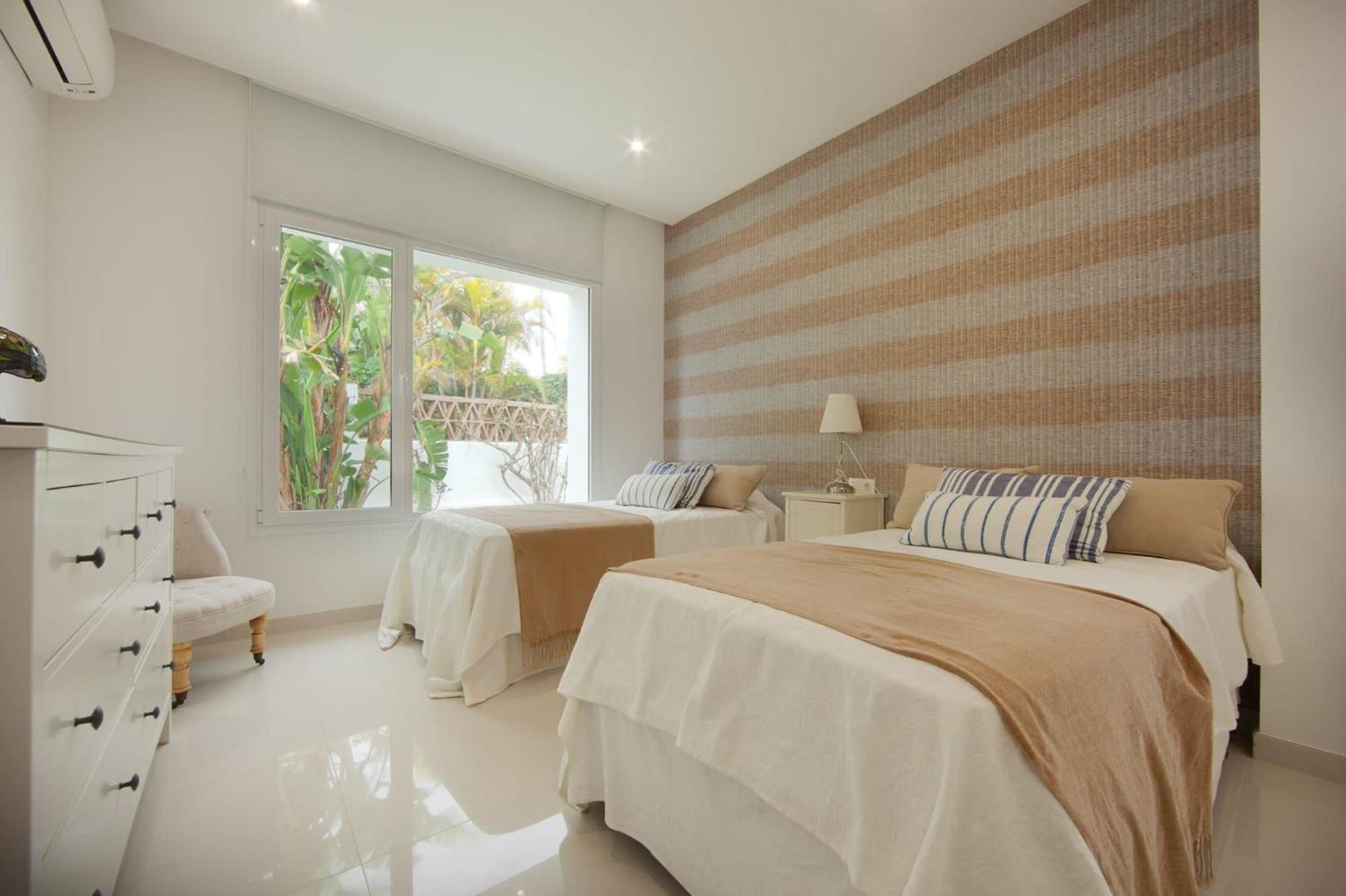 Beachfront House Holiday home *